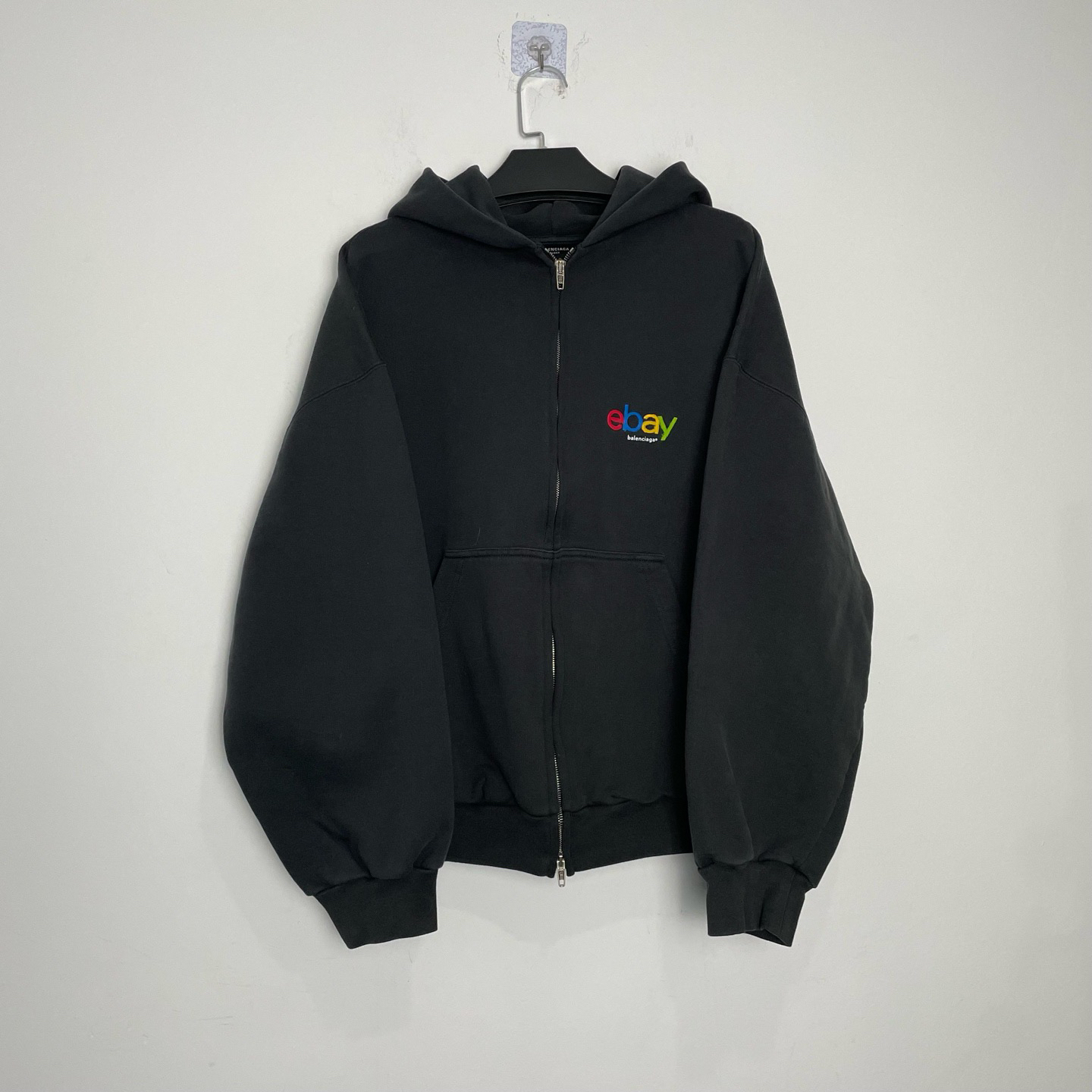 未使用 Balenciaga/巴黎世家 （vd）24秋冬eBay刺绣拉链卫衣0663