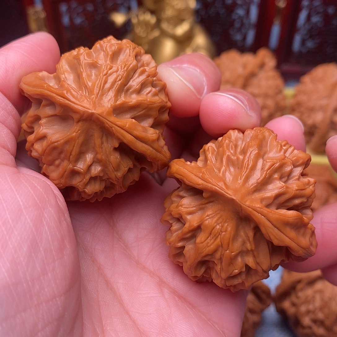 文玩核桃把件全品毕业绝配肉球龙鳞40尺