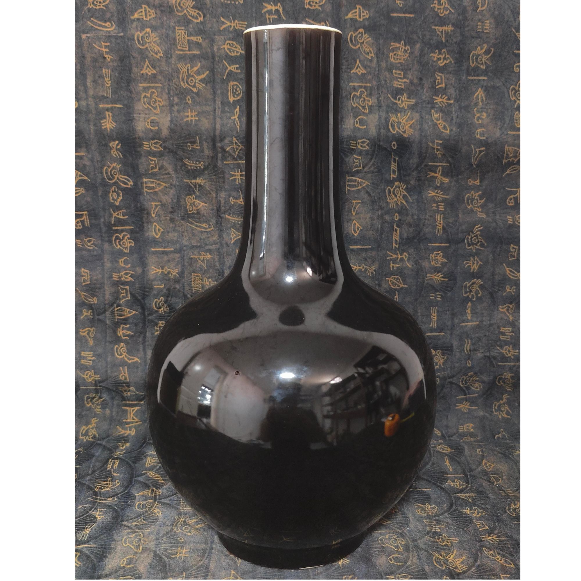 17 95 民国 乌金釉赏瓶-4080070