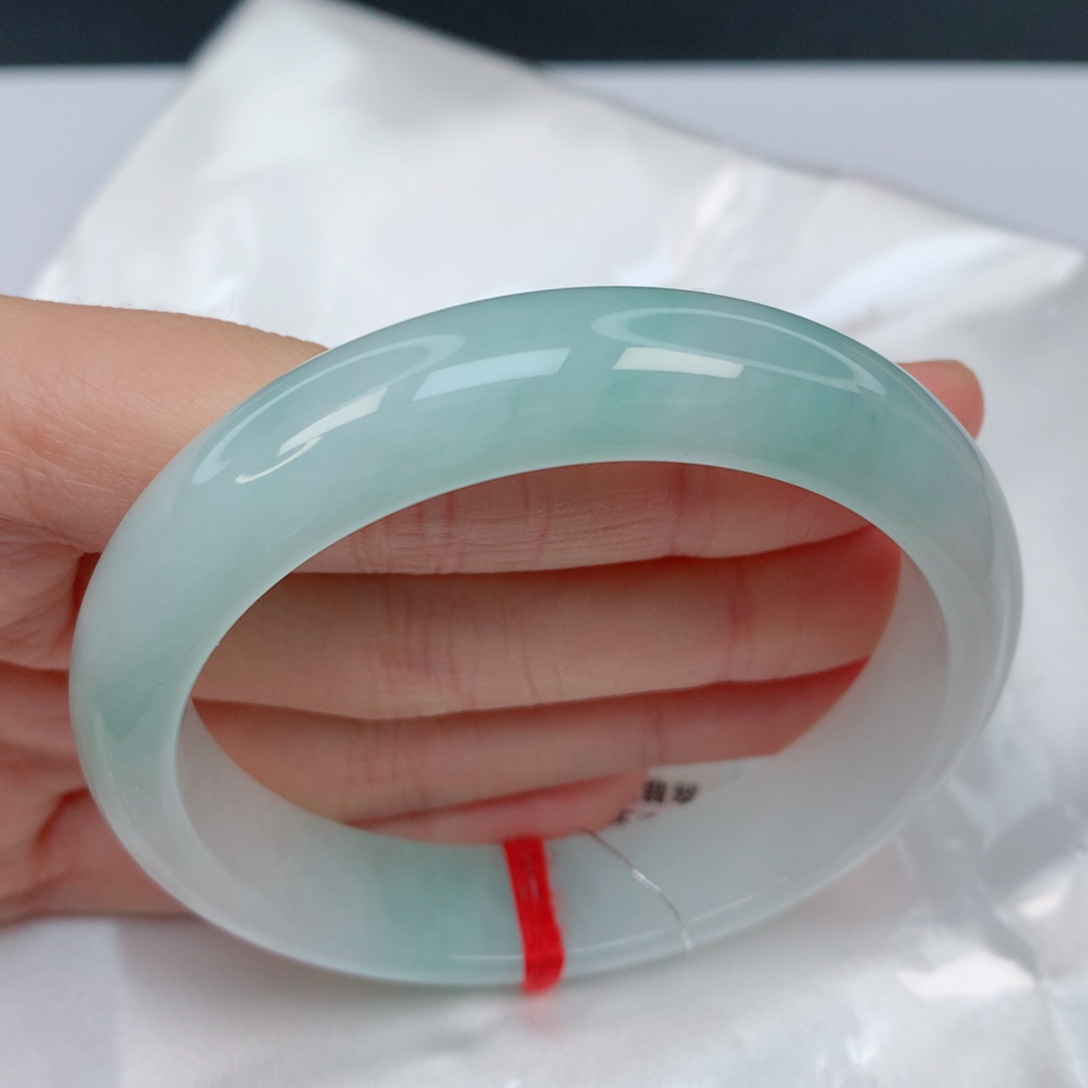 翡翠手镯未镶嵌55正圈