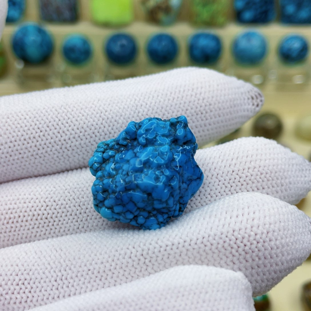 未镶嵌绿松石颈饰