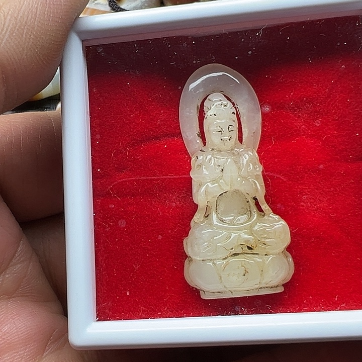 奕***玛瑙/玉髓未镶嵌手链