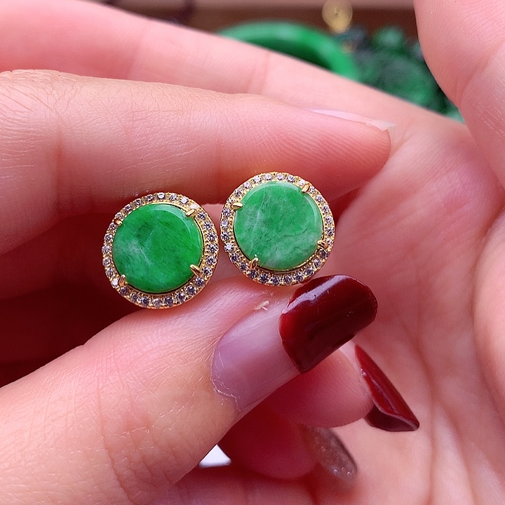 翡翠颈饰银S925镶嵌翡翠