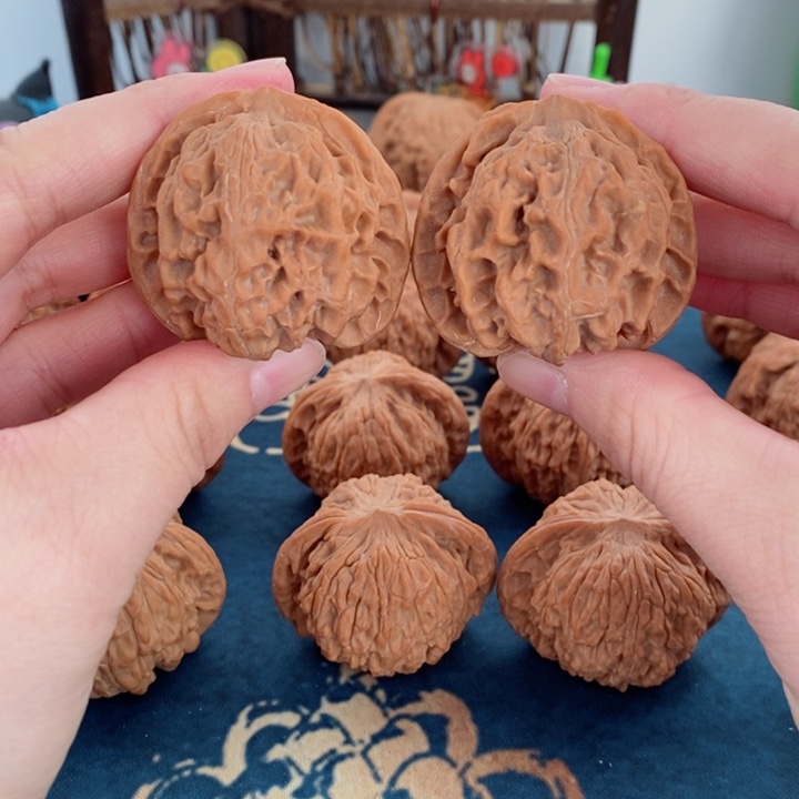 文玩核桃把件苹果园41