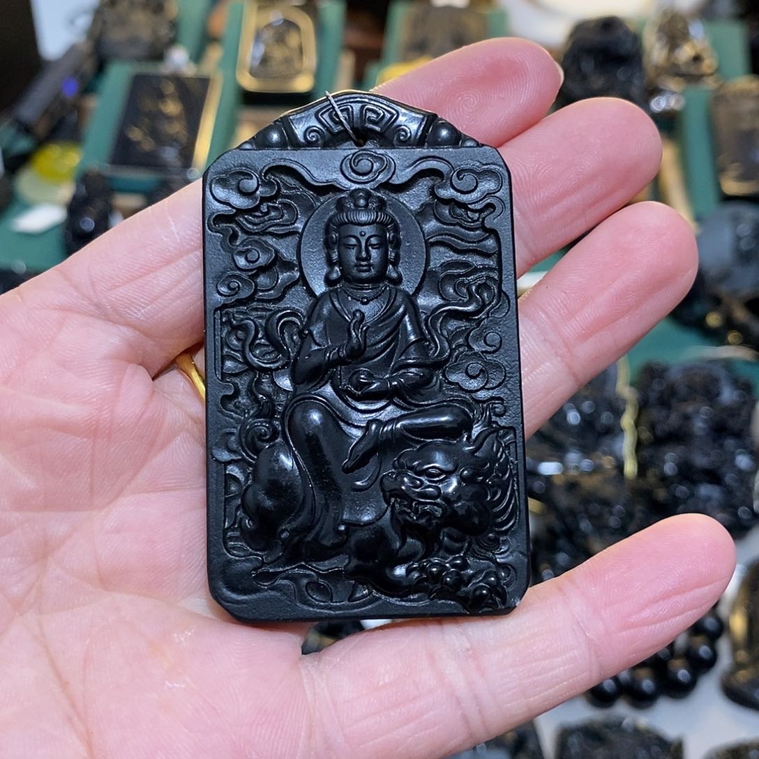 蛇纹石玉颈饰未镶嵌L****