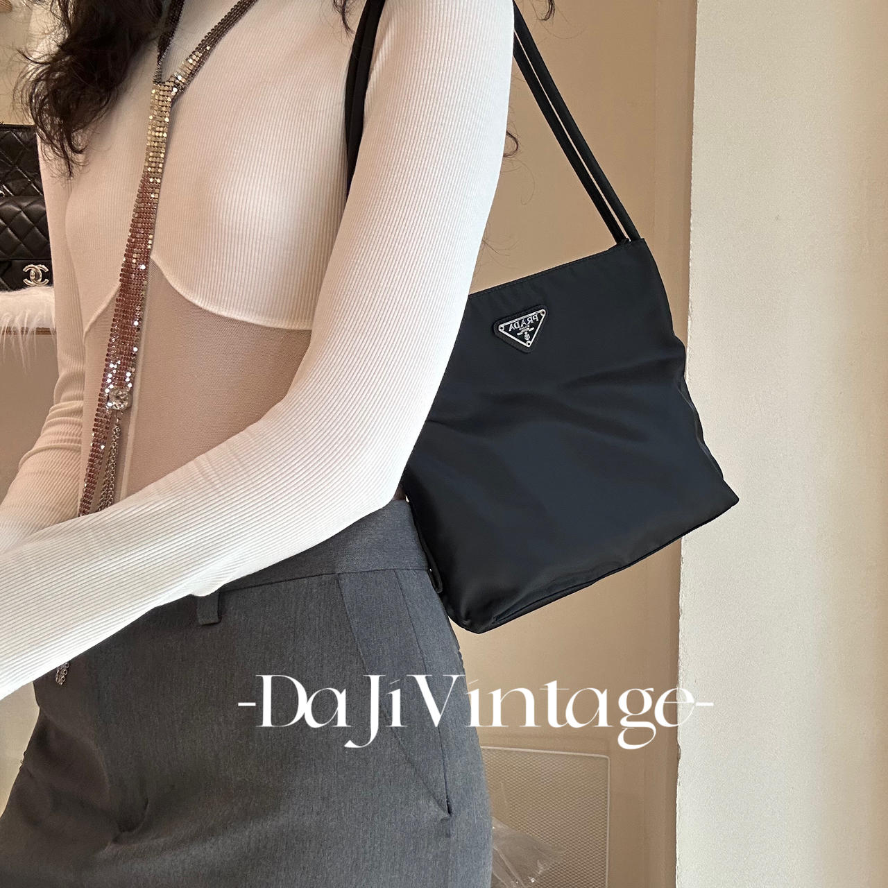 95新 Prada/普拉达 大吉中古/Prada降落伞圆肩带tote包