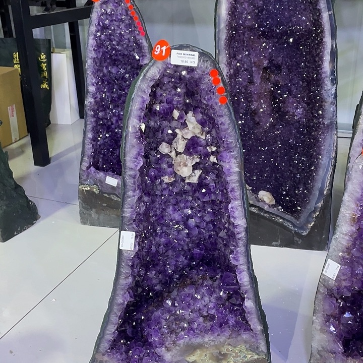 未镶嵌水晶大型摆件（非配饰）