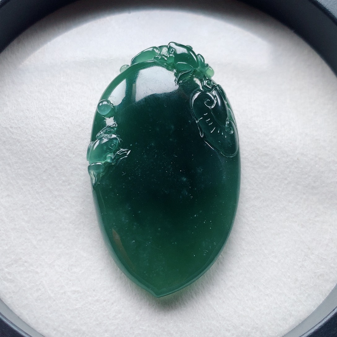 翡翠颈饰未镶嵌福利品