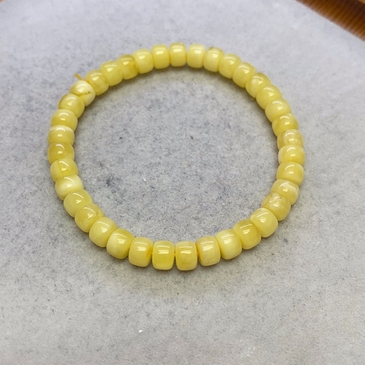 蜜蜡裸石未镶嵌手串