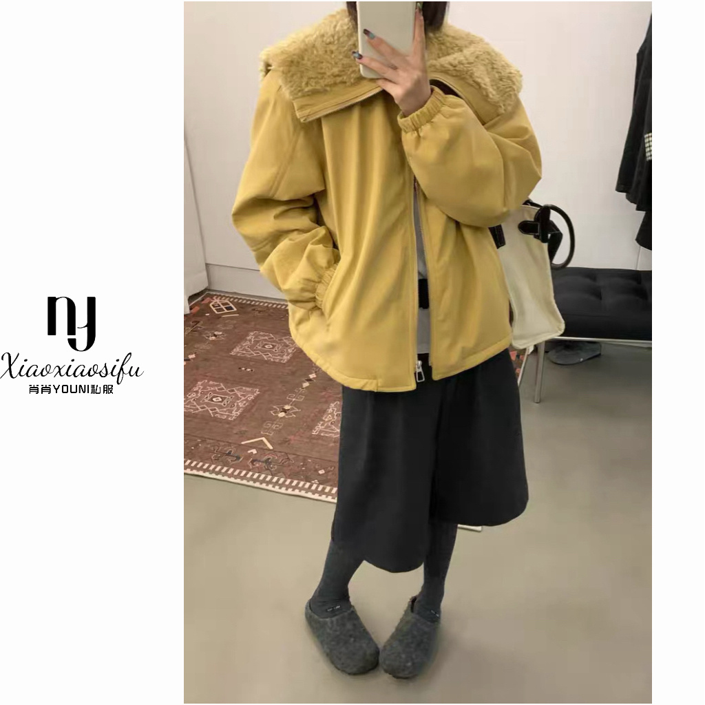 肖肖家「暖阳」百搭毛领短款外套双款暖棕与柔黄里的复古保暖质感