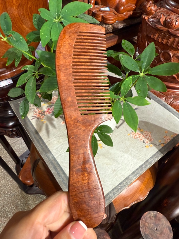 花梨木带把梳子19.5-5.2