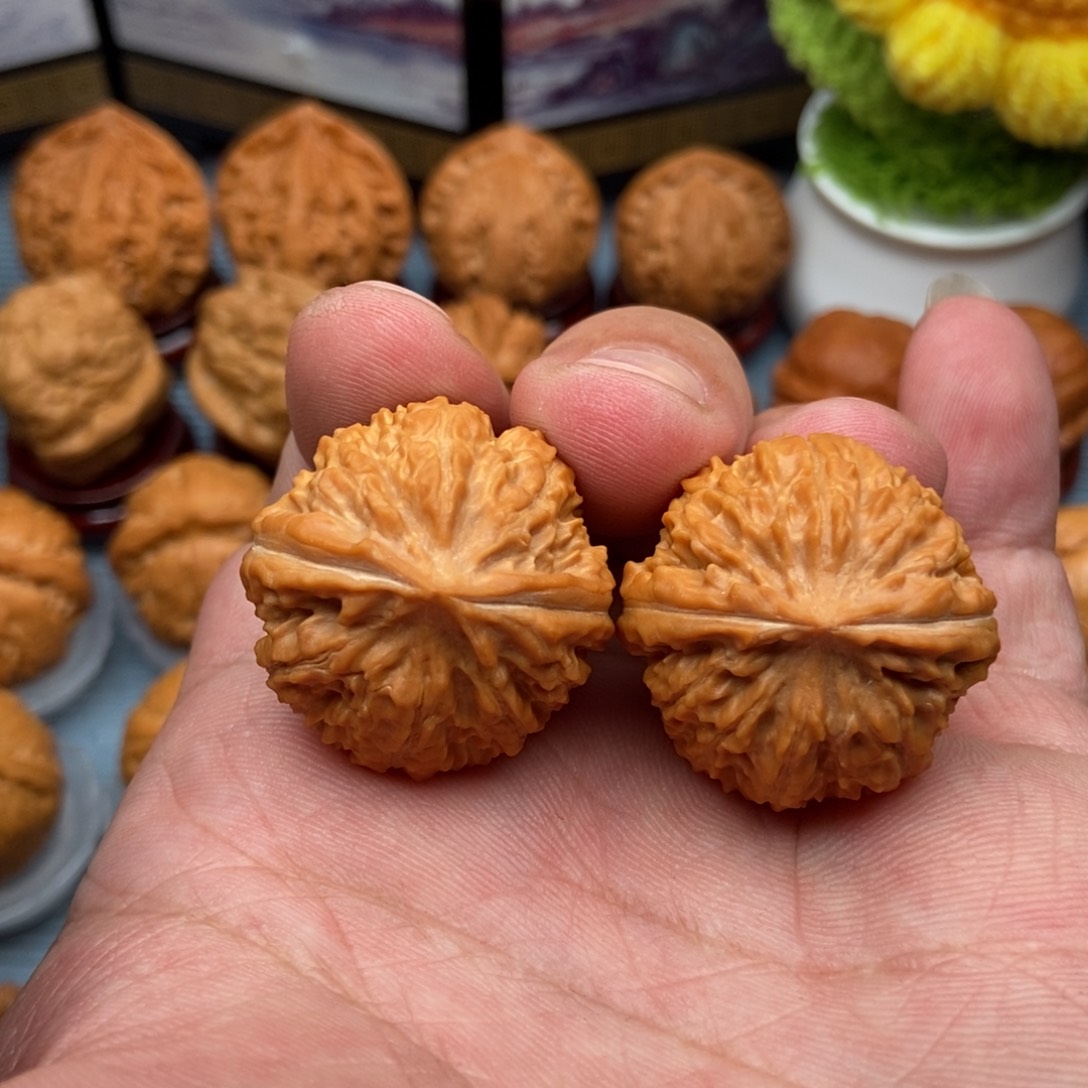 文玩核桃把件狮子头