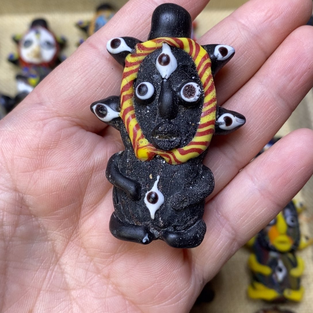 琉璃颈饰黑脸外星人101