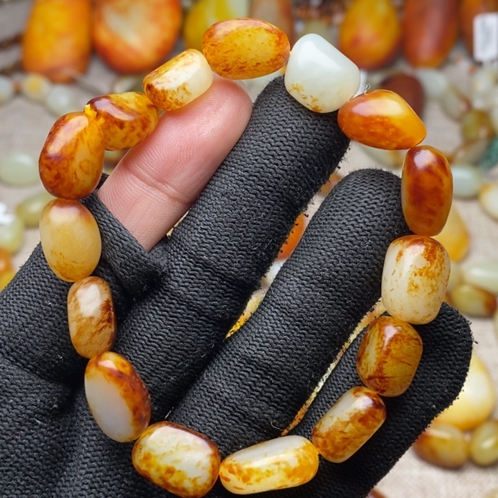 和田玉未镶嵌手链