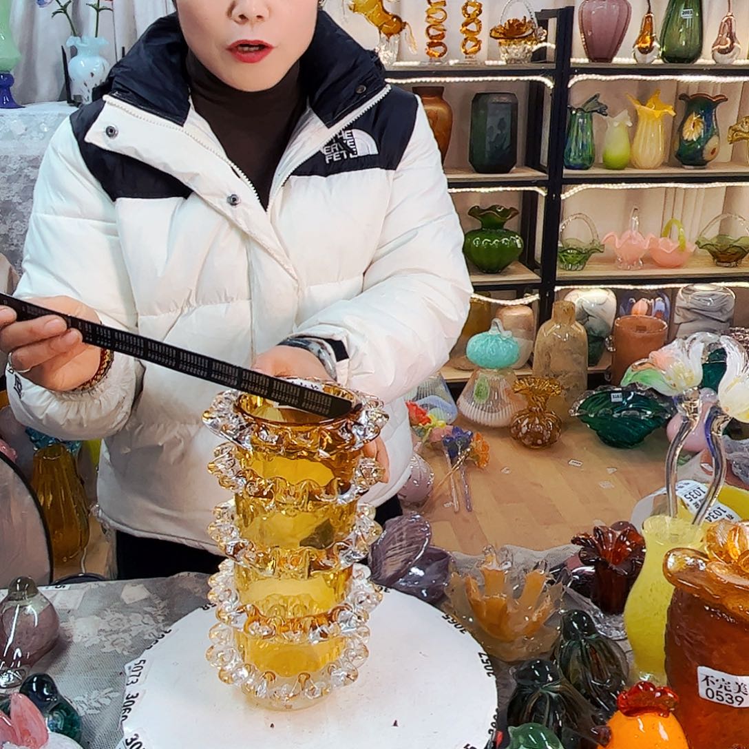 2815 家悦美居琉璃摆件不完美