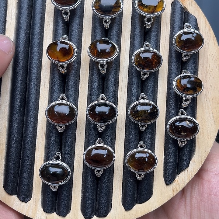 琥珀未镶嵌裸石琥珀戒指