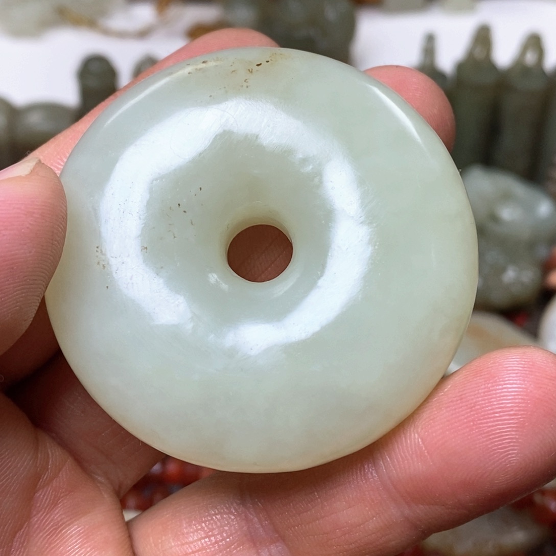 和田玉颈饰未镶嵌用****4
