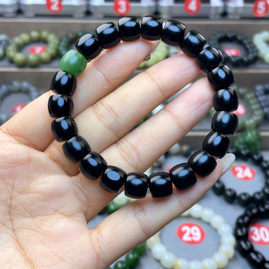 和田玉手串未镶嵌