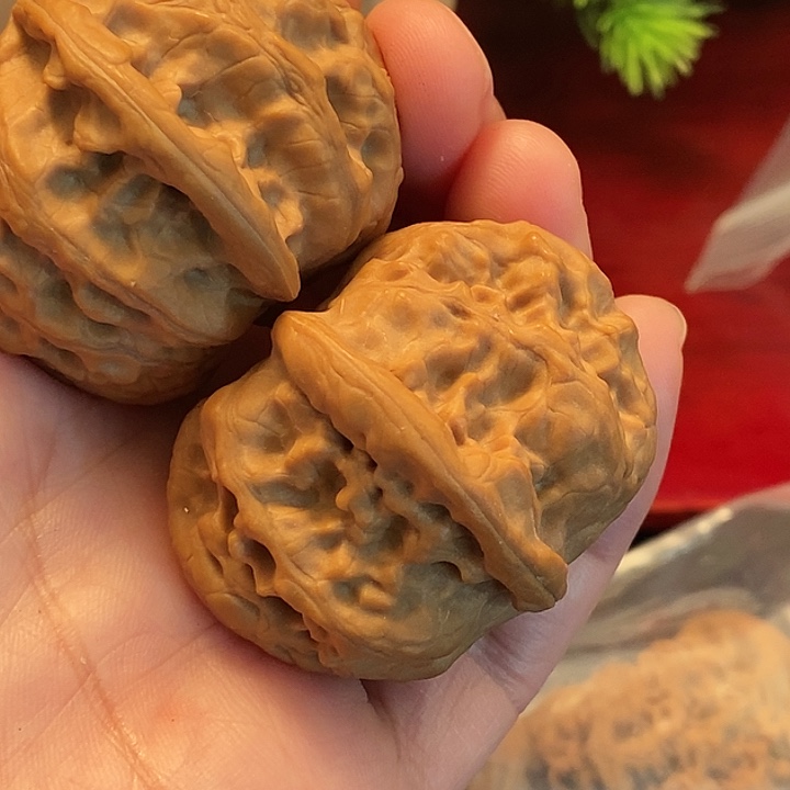 【闪购商品】文玩核桃吊坠杠**?野狼