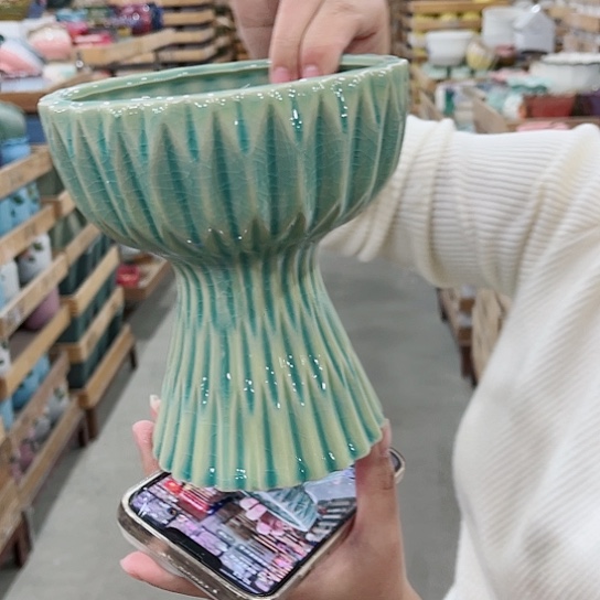 陶瓷花盆直播间已有的幸福生活