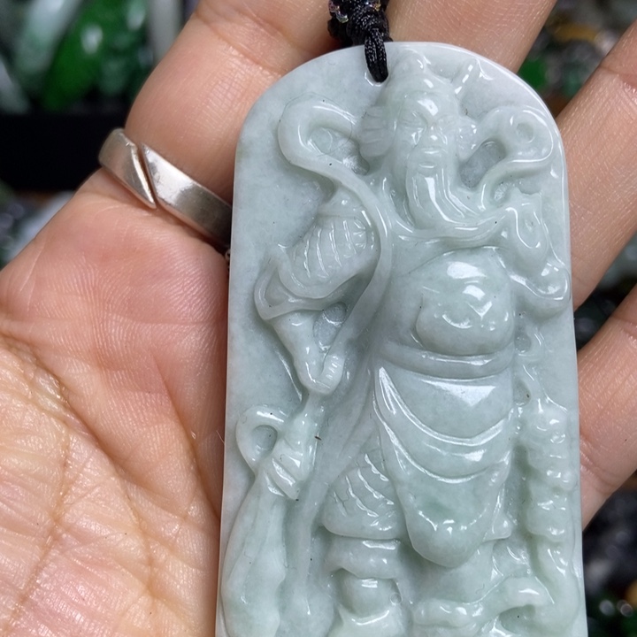 翡翠挂件未镶嵌关公吊坠yi g