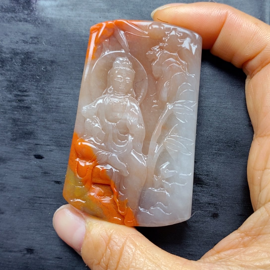 石英质玉（黄龙玉）颈饰未镶嵌