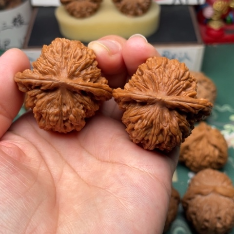 【闪购商品】文玩核桃吊坠41全品楼