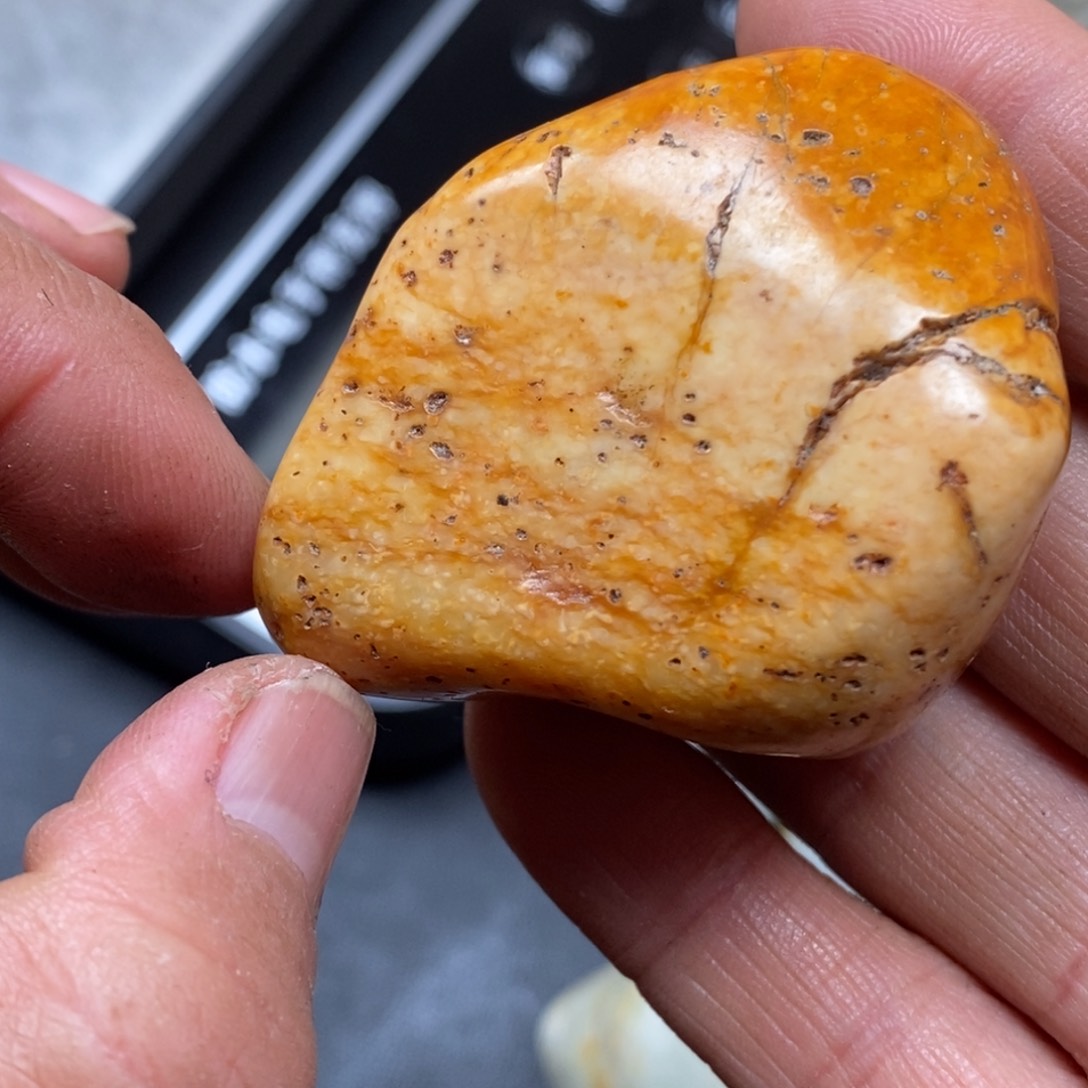 和田玉（糖玉）挂件未镶嵌