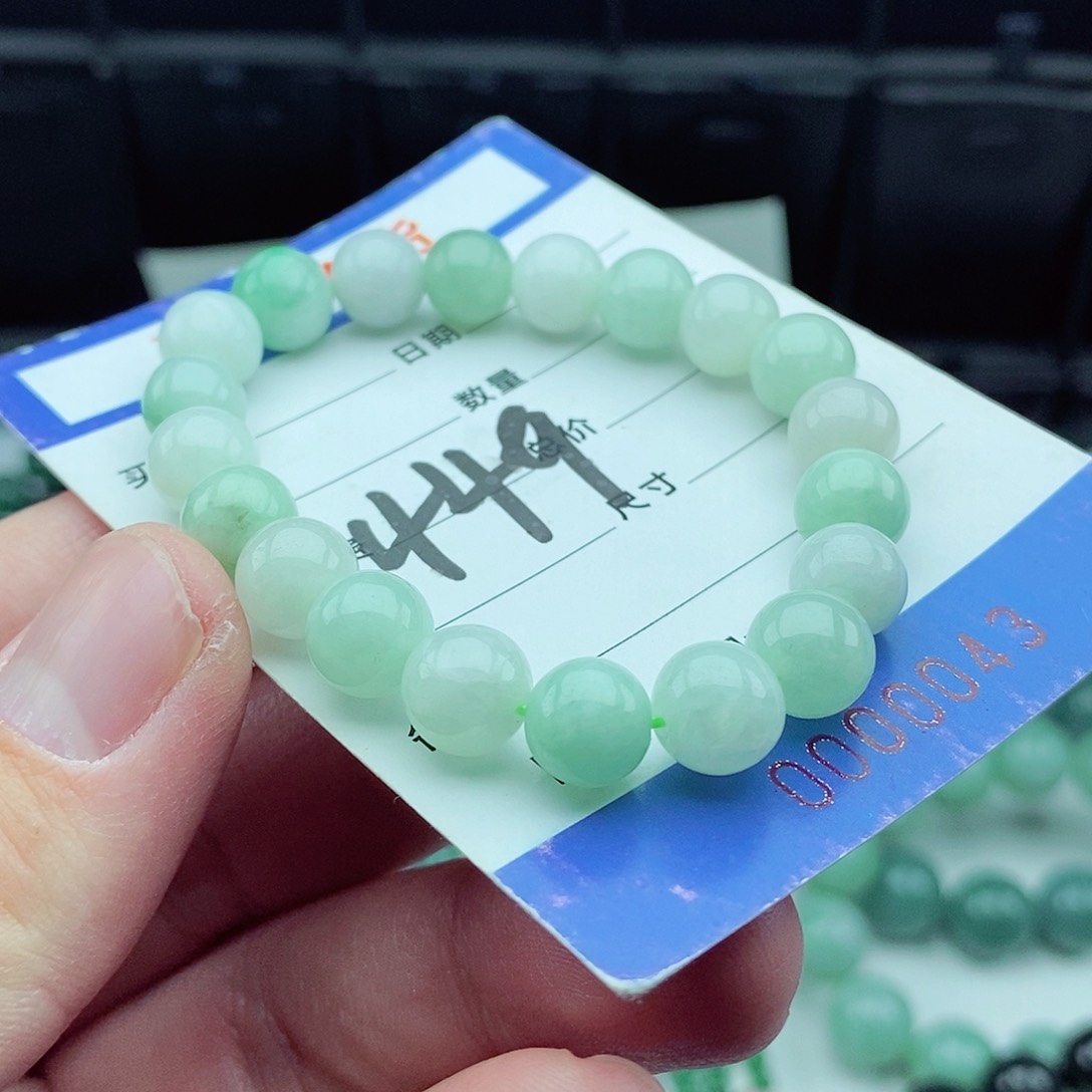 翡翠毛衣链未镶嵌