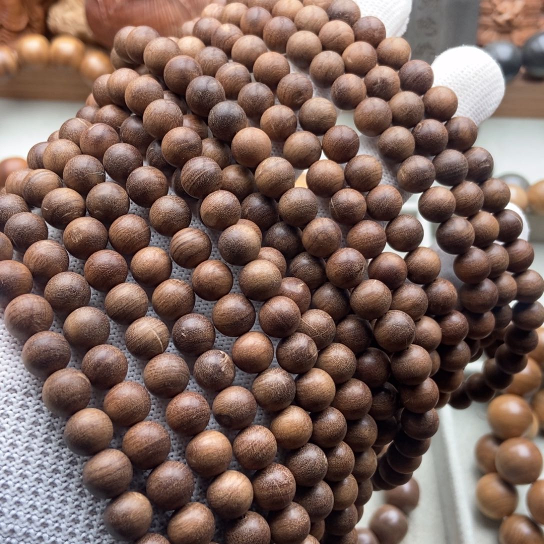 齐***风檀香木手串/手链0.8 老山檀香黑肉奶香沉瑕疵念珠5条