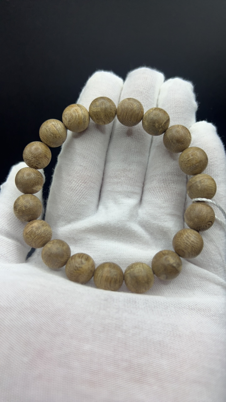 东马来西亚天然野沉香1.1圆珠单圈010