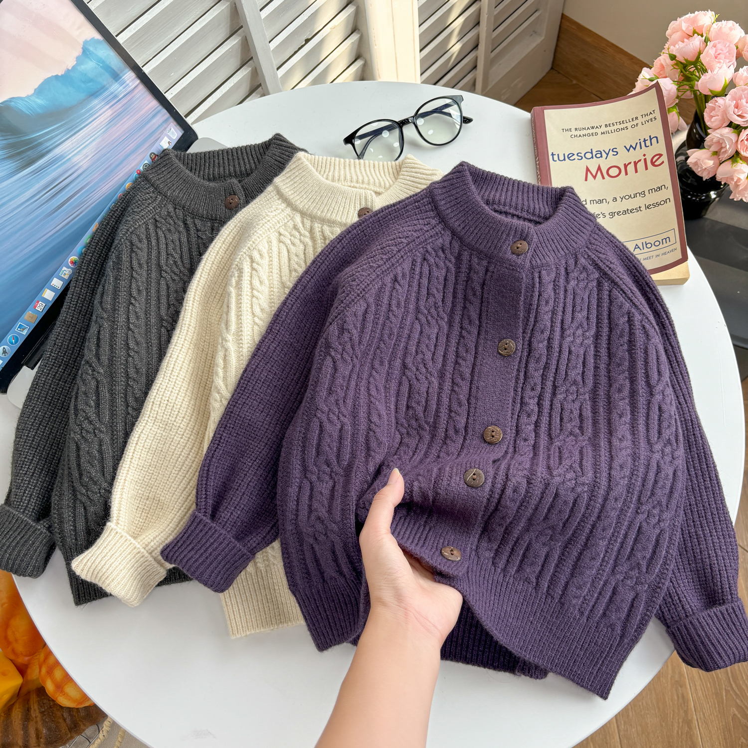 儿童毛衣开衫2025年新款休闲百搭洋气男童女童纯色复古麻花针织衫