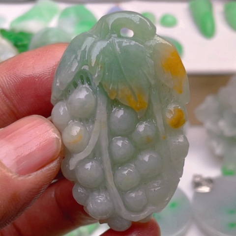 定制翡翠未镶嵌翡翠