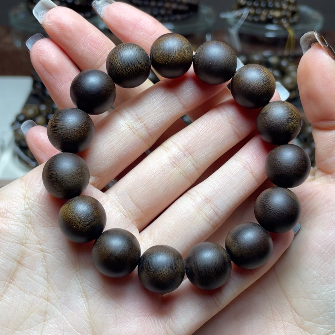 沉香手串@**渡越南芽庄白奇楠玉化老料1.4