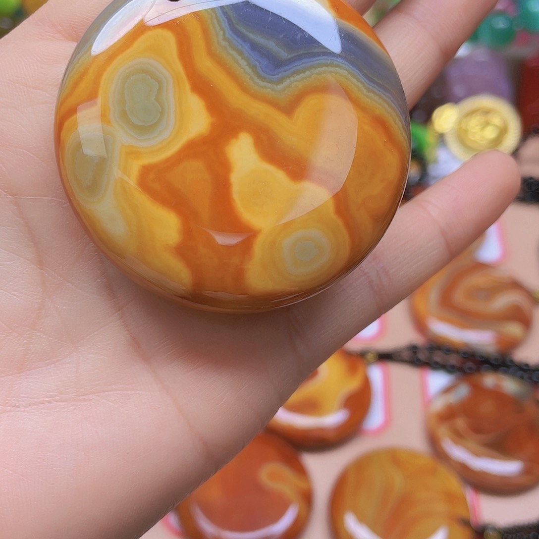 玛瑙/玉髓颈饰未镶嵌猫**七