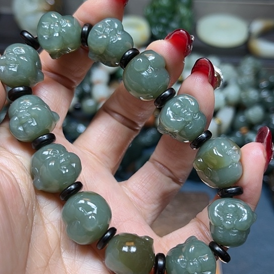 和田玉手串未镶嵌