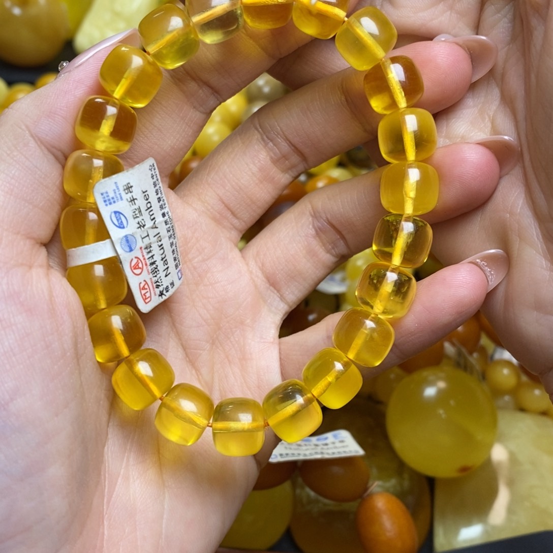 琥珀未镶嵌珠宝奇石蜜蜡