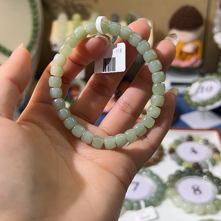 和田玉未镶嵌手串