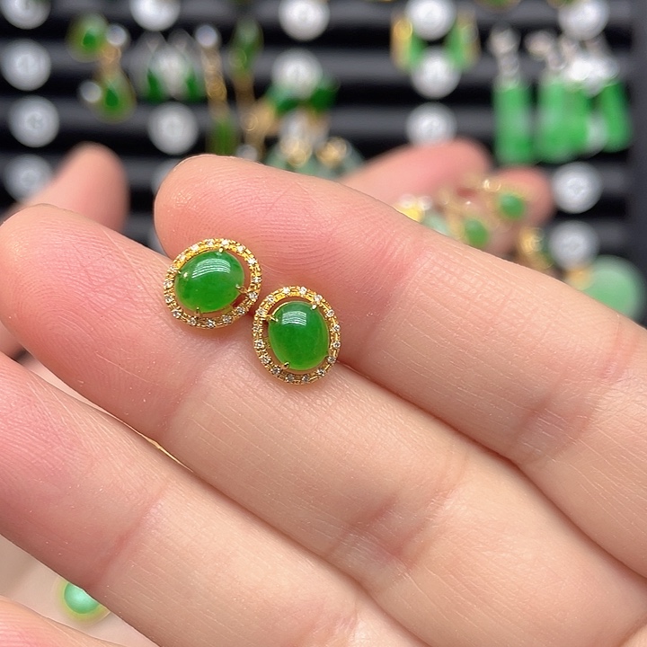 福***酱翡翠18K金镶嵌耳饰天然翡翠