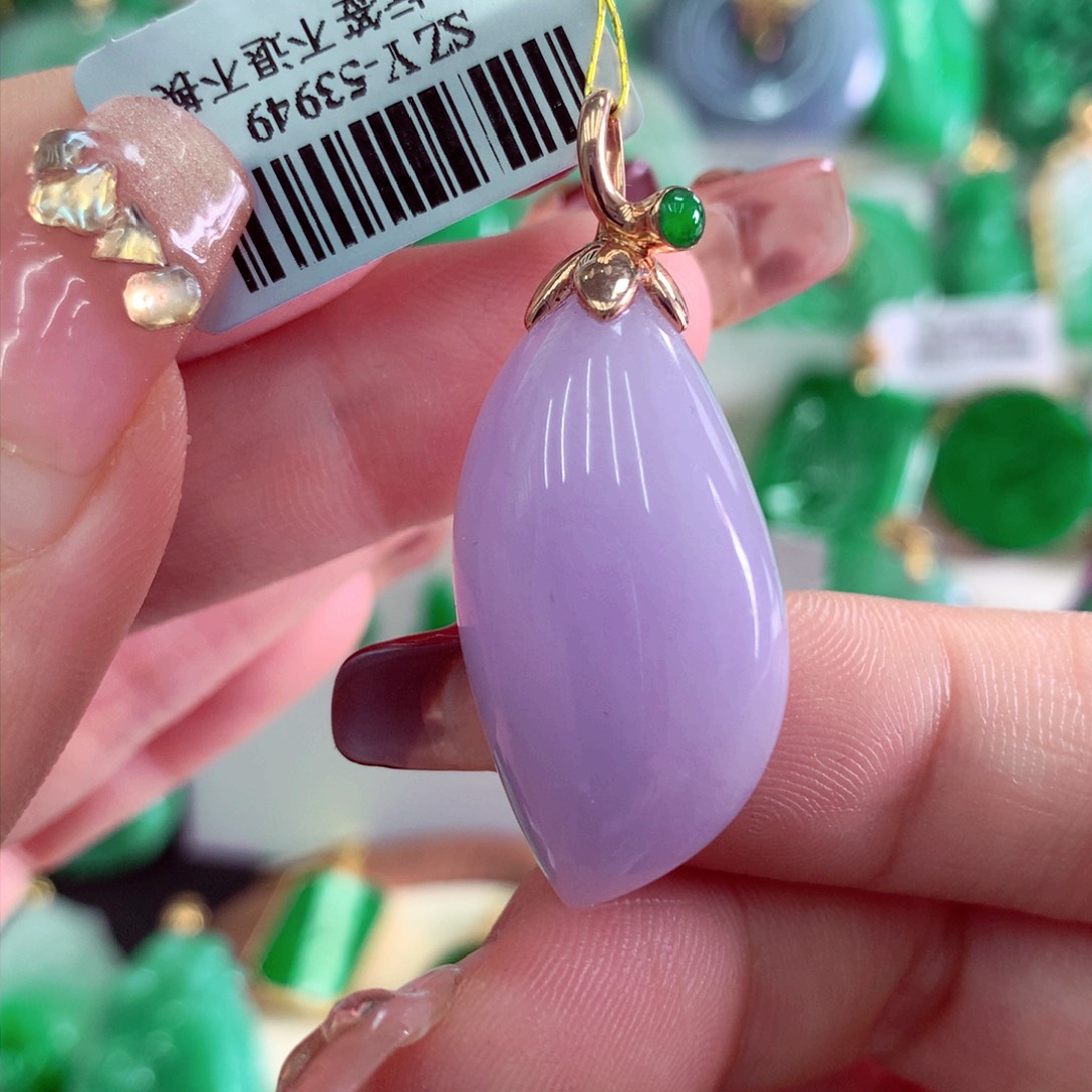 翡翠吊坠(不含链)18K金镶嵌