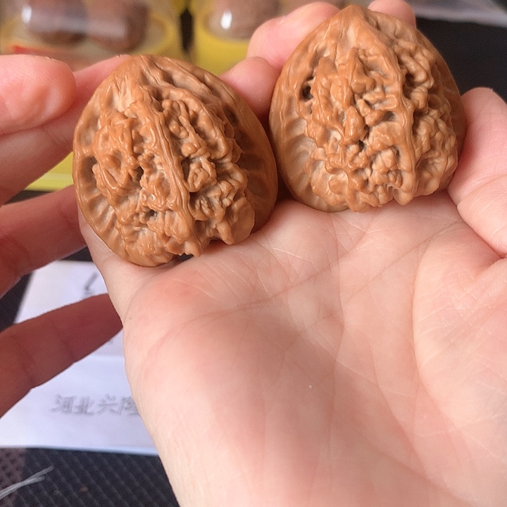 文玩核桃吊坠41尺马蹄
