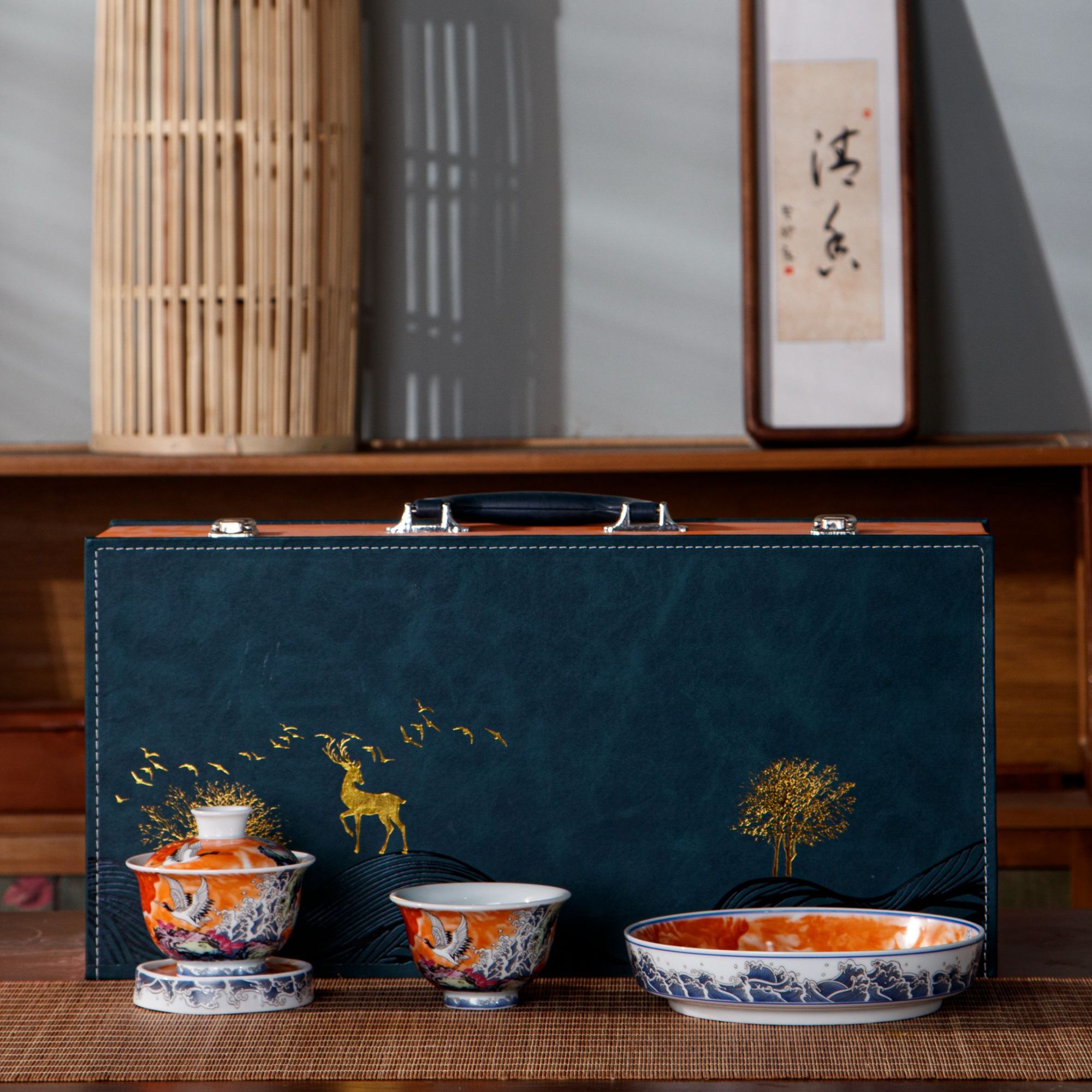 景德镇斗彩仙鹤矾红青花海浪壶承盖碗盖置主人杯客杯套组系列