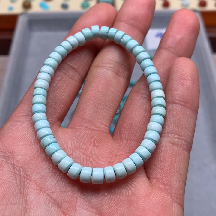 绿松石配饰未镶嵌