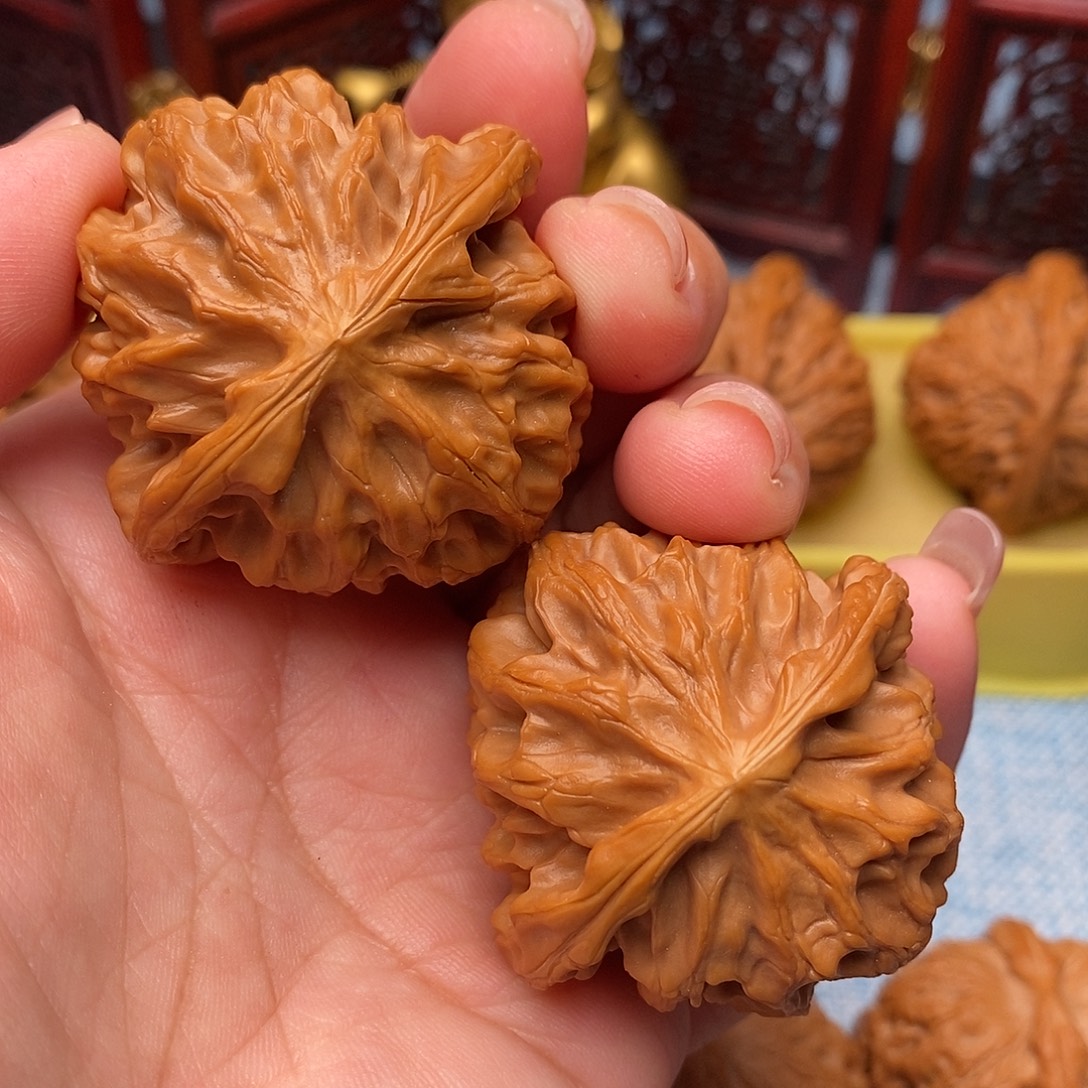 文玩核桃把件44精品毕业龙鳞