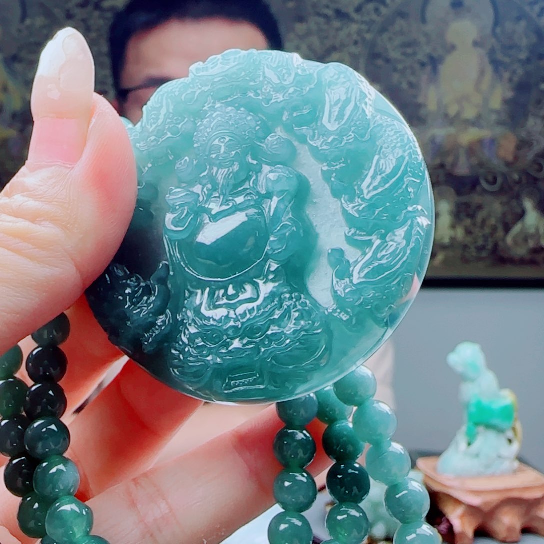 翡翠未镶嵌颈饰111111111