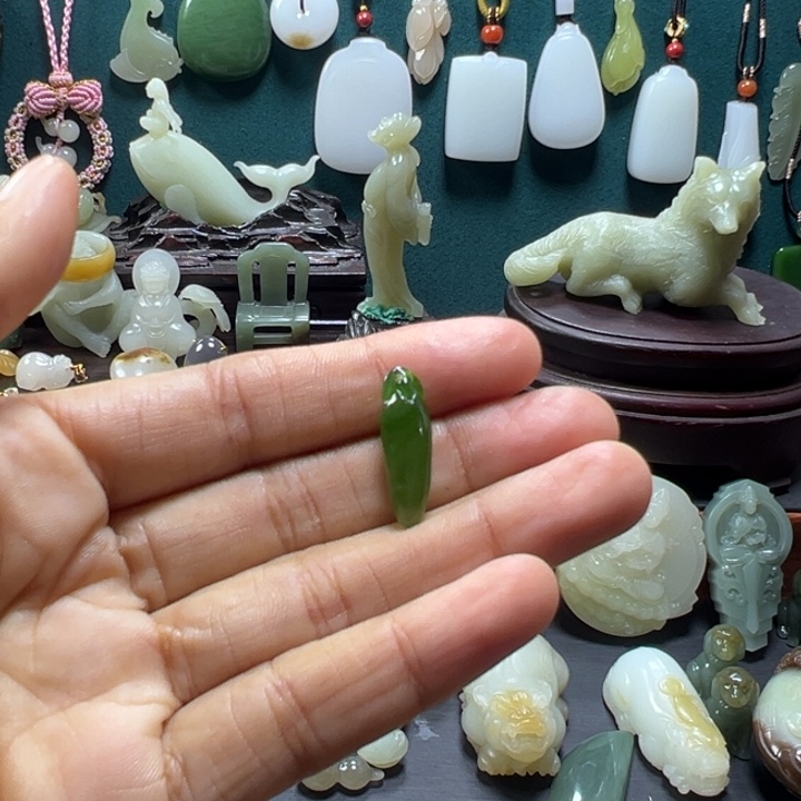 颈饰未镶嵌和田玉用****2