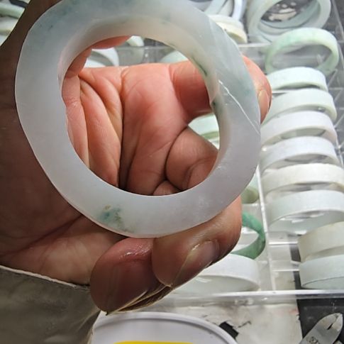 定制翡翠飘花宽贵妃手镯定制未镶嵌