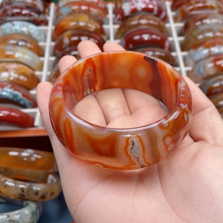 【闪购商品】玛瑙/玉髓手镯未镶嵌庄****店60