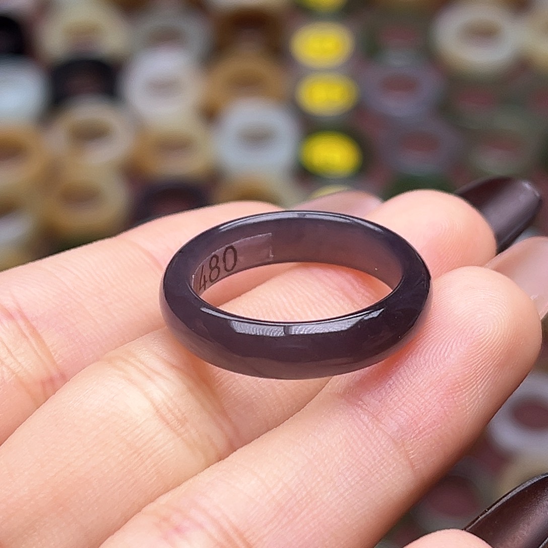 靈***乾和田玉未镶嵌戒指18.6