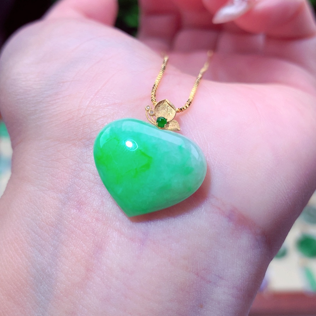 翡翠吊坠(不含链)18K金镶嵌